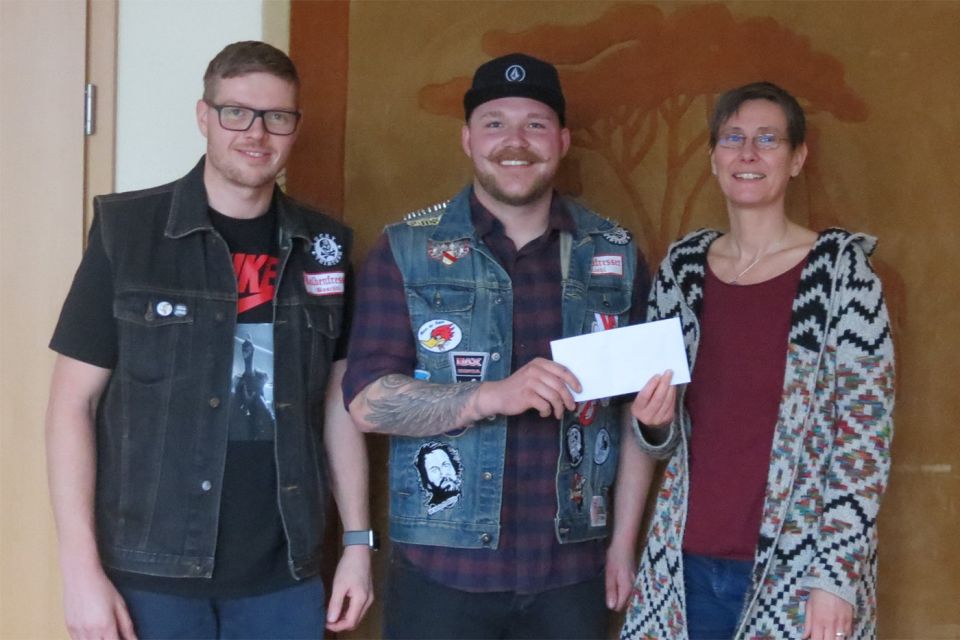 Newsbild: Spendenübergabe des Mofaclubs Kolbenfresser